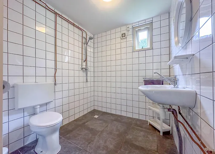 Nyaraló Vuur Zwaluwe